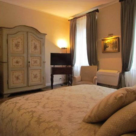 L'Approdo Di Sant'Agostino Bed and Breakfast Como Buitenkant foto