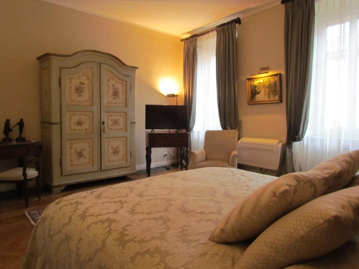 L'Approdo Di Sant'Agostino Bed and Breakfast Como Buitenkant foto