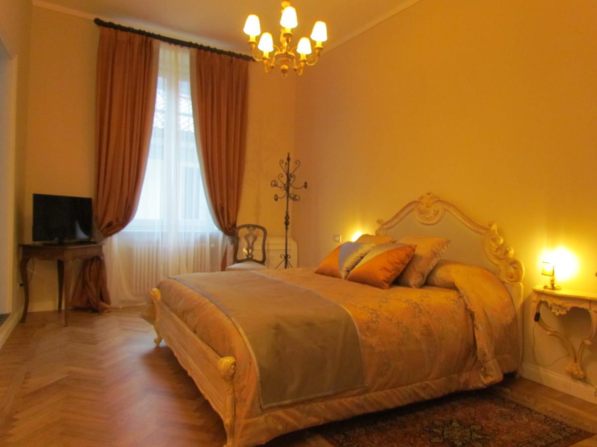 L'Approdo Di Sant'Agostino Bed and Breakfast Como Buitenkant foto